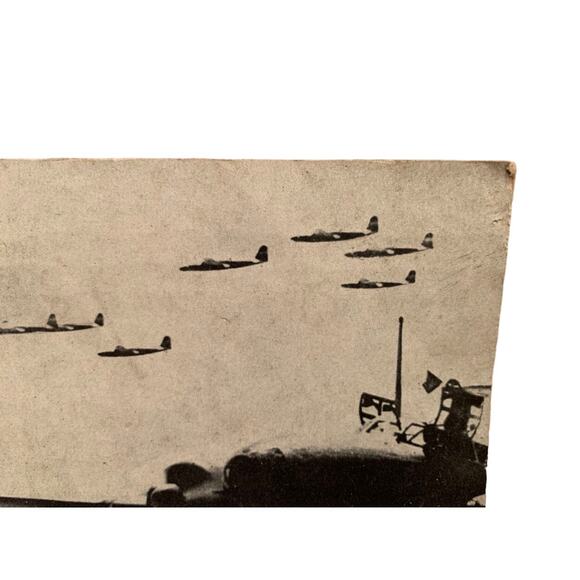 Vintage 5" by 8" James Phillips Japanese Bombers WWII Black White Photo Print - Picture 3 of 7